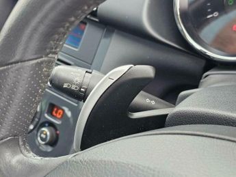 Peugeot 3008 1.6 HDi Exclusive EGC Euro 5 5dr