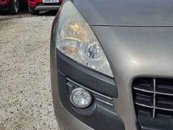 Peugeot 3008 1.6 HDi Exclusive EGC Euro 5 5dr
