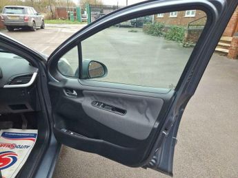 Peugeot 207 1.6 VTi Sport Hatchback 5dr Petrol Tiptronic Euro 5 (120 ps)