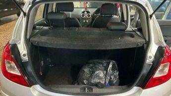 Vauxhall Corsa 1.4 16V SE Auto Euro 5 5dr