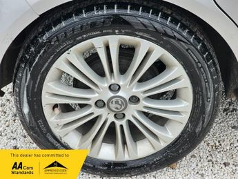 Vauxhall Corsa 1.4 16V SE Auto Euro 5 5dr