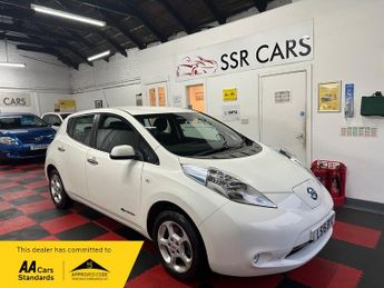 Nissan Leaf 24kWh Acenta Hatchback 5dr Electric Auto (109 bhp)
