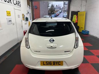 Nissan Leaf 24kWh Acenta Hatchback 5dr Electric Auto (109 bhp)