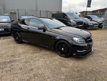 Mercedes-Benz C Class 1.6 C180 BlueEfficiency AMG Sport G-Tronic+ Euro 5 (s/s) 2dr