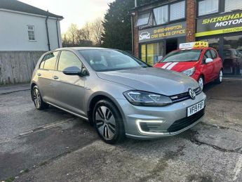 Volkswagen Golf 35.8kWh e-Golf Auto 5dr