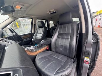 Land Rover Range Rover Sport SDV6 HSE BLACK