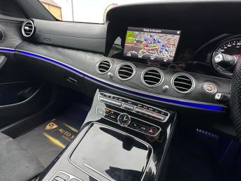 Mercedes E Class E 220 D AMG LINE