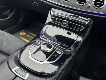 Mercedes E Class E 220 D AMG LINE
