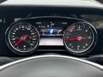 Mercedes E Class E 220 D AMG LINE