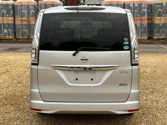 Nissan Serena HW Star