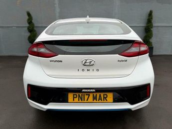 Hyundai Ioniq 1.6 h-GDi Premium DCT Euro 6 (s/s) 5dr