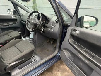 Mitsubishi Colt 1.3 Equippe 3dr