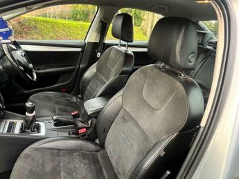 Skoda Octavia 2.0 TDI Elegance Euro 5 (s/s) 5dr