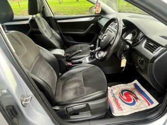 Skoda Octavia 2.0 TDI Elegance Euro 5 (s/s) 5dr