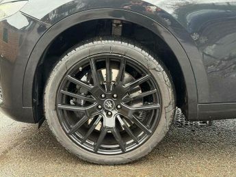 Maserati Levante 3.0 V6 Modena ZF 4WD Euro 6 (s/s) 5dr