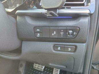 Kia Niro 64kWh 4+ Auto 5dr