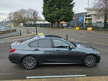 BMW 3 SERIES 2.0 330e 12kWh M Sport Auto Euro 6 (s/s) 4dr