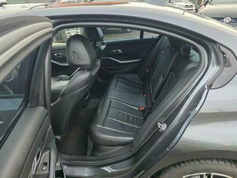 BMW 3 SERIES 2.0 330e 12kWh M Sport Auto Euro 6 (s/s) 4dr