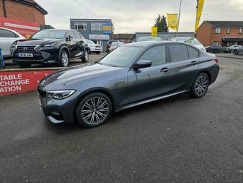 BMW 3 SERIES 2.0 330e 12kWh M Sport Auto Euro 6 (s/s) 4dr