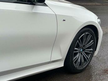 BMW 3 SERIES 2.0 320i M Sport Auto Euro 6 (s/s) 4dr