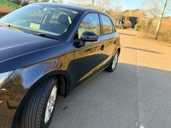 Audi A1 1.4 TFSI Sportback S Tronic Euro 6(s/s)5