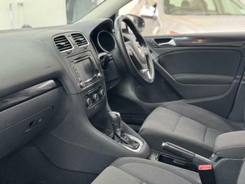 Volkswagen Golf MATCH TSI DSG