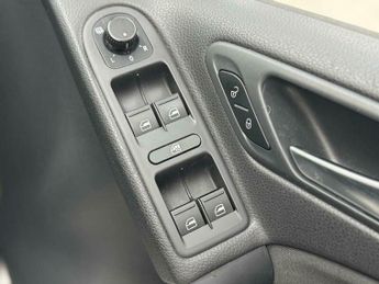 Volkswagen Golf MATCH TSI DSG