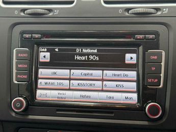 Volkswagen Golf MATCH TSI DSG