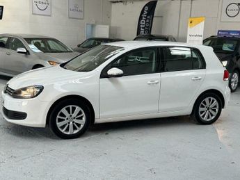 Volkswagen Golf MATCH TSI DSG
