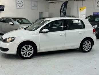 Volkswagen Golf MATCH TSI DSG