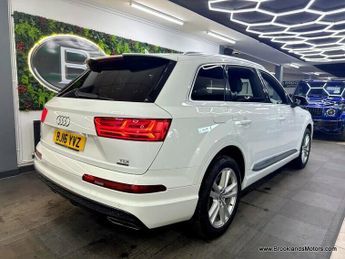 Audi Q7 3.0 TDI QUATTRO S LINE [STUNNING 7 SEATER Q7]