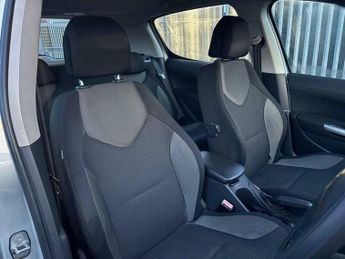 Peugeot 308 1.6 THP SE 5dr