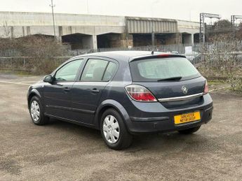 Vauxhall Astra 1.8i 16v Life 5dr