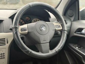 Vauxhall Astra 1.8i 16v Life 5dr