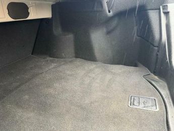 Mercedes-Benz C Class 1.8 C180 Kompressor Elegance SE 4dr