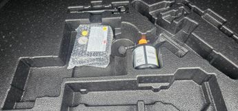 Toyota C-HR 1.8 VVT-h Dynamic SUV 5dr Petrol Hybrid CVT Euro 6 (s/s) (122 ps