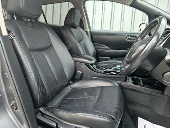 Nissan Leaf 24kWh Tekna Auto 5dr