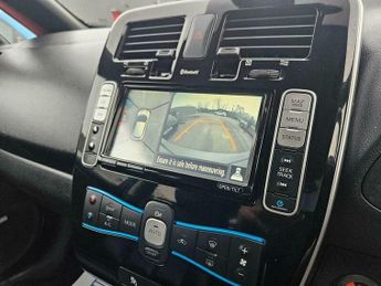 Nissan Leaf 24kWh Tekna Auto 5dr
