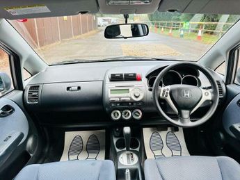 Honda Jazz 1.4 i-DSI SE CVT-7 5dr