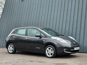 Nissan Leaf 30kWh Acenta Auto 5dr