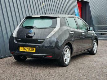 Nissan Leaf 30kWh Acenta Auto 5dr