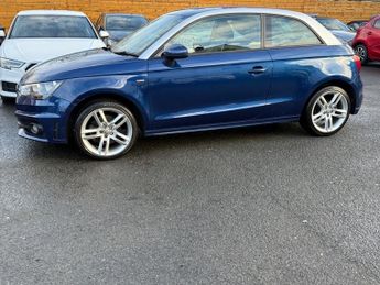 Audi A1 1.4 TFSI S line S Tronic Euro 5 3dr 122BHP