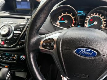 Ford B-Max 1.6 Titanium Powershift Euro 5 5dr 103BHP