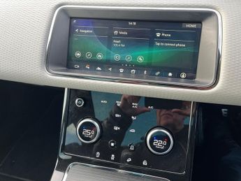 Land Rover Range Rover Evoque 2.0 D180 R-Dynamic S SUV 5dr Diesel Auto 4WD Euro 6 (s/s) (180 p