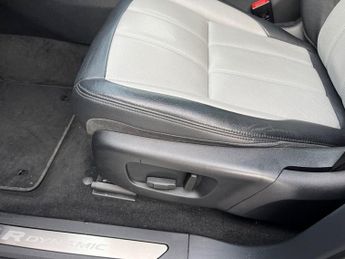 Land Rover Range Rover Evoque 2.0 D180 R-Dynamic S SUV 5dr Diesel Auto 4WD Euro 6 (s/s) (180 p