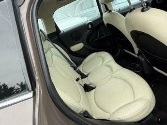 MINI Countryman 2.0 Cooper D Auto ALL4 Euro 5 5dr