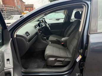 Volkswagen Golf 1.6 TDI Match DSG Euro 5 5dr