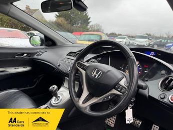 Honda Civic I-VTEC ES I-SHIFT