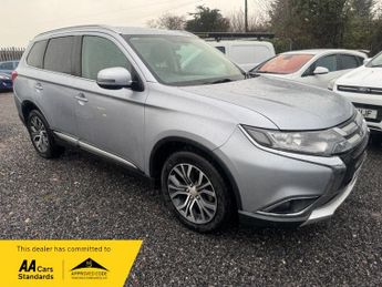 Mitsubishi Outlander DI-D 3