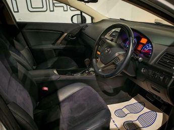 Toyota Avensis 1.8 V-Matic Icon Plus Multidrive S Euro 5 4dr